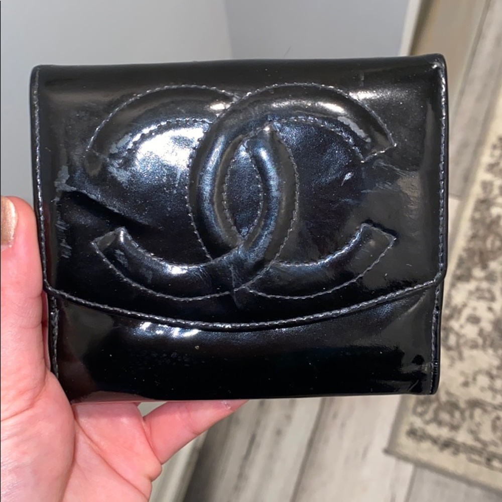 Chanel wallet